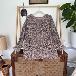 Abercrombie Soft A&F Collection Crewneck